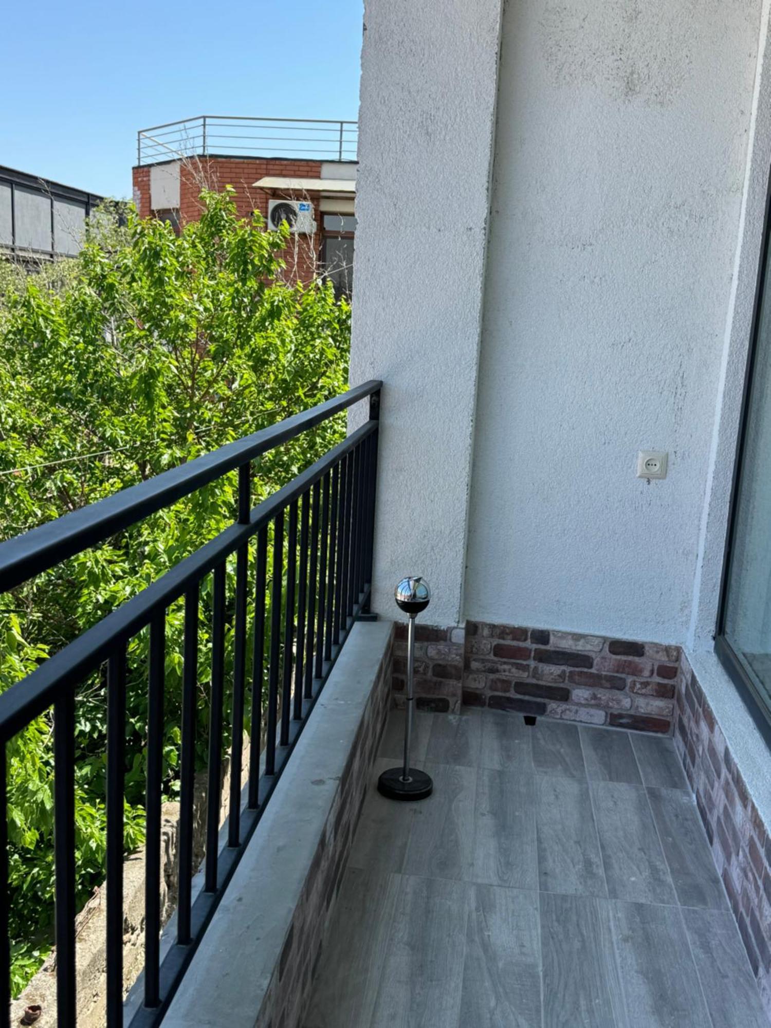 Brothers Apartments With Terrace In Old Tbilisi Exteriör bild